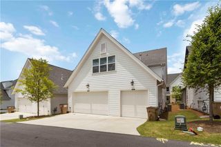 2000 Harvest Pond Circle 2056 - FARMSTEAD, Suwanee, GA 30024