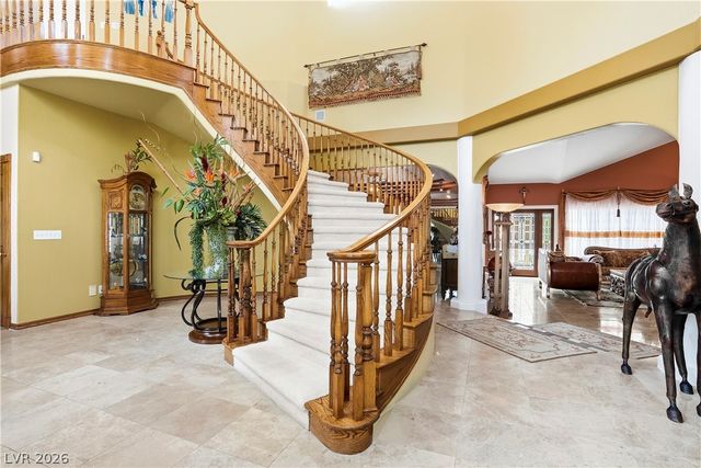 26 Princeville Lane, Las Vegas, NV 89113