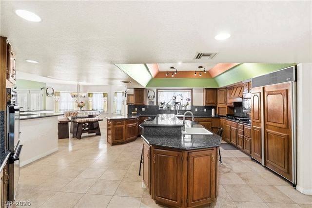 26 Princeville Lane, Las Vegas, NV 89113