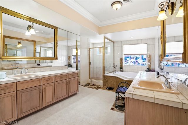 26 Princeville Lane, Las Vegas, NV 89113