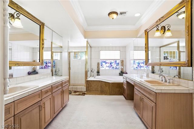 26 Princeville Lane, Las Vegas, NV 89113