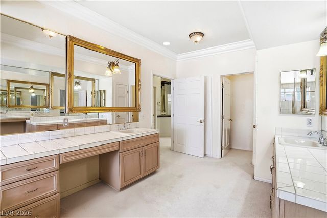 26 Princeville Lane, Las Vegas, NV 89113