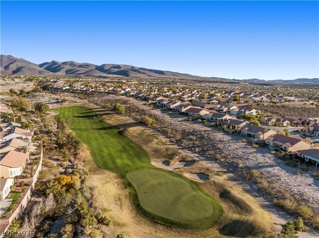 26 Princeville Lane, Las Vegas, NV 89113