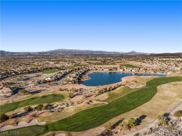 26 Princeville Lane, Las Vegas, NV 89113