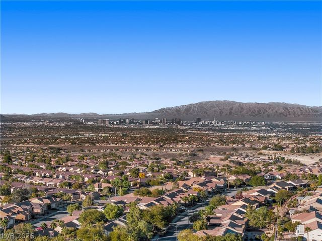 26 Princeville Lane, Las Vegas, NV 89113