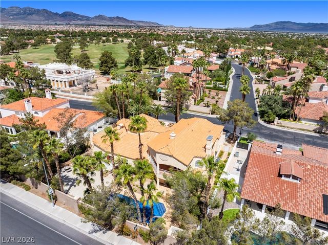 26 Princeville Lane, Las Vegas, NV 89113