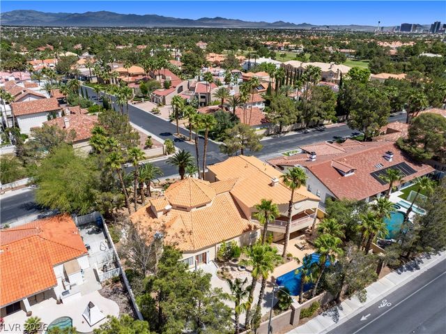 26 Princeville Lane, Las Vegas, NV 89113