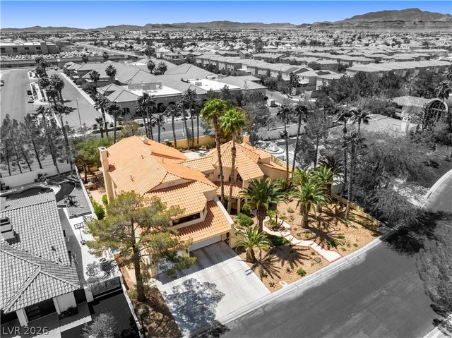 26 Princeville Lane, Las Vegas, NV 89113