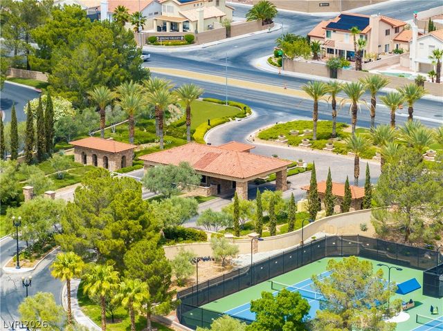26 Princeville Lane, Las Vegas, NV 89113