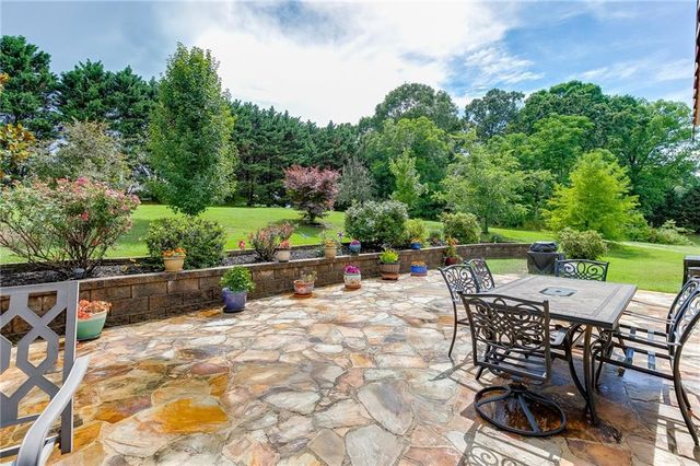810 Brandon Drive, Winder, GA 30680