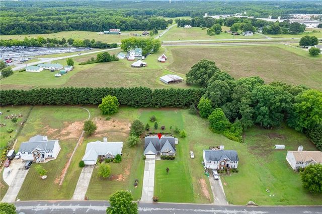 810 Brandon Drive, Winder, GA 30680