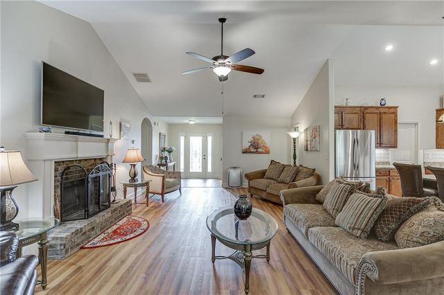 810 Brandon Drive, Winder, GA 30680