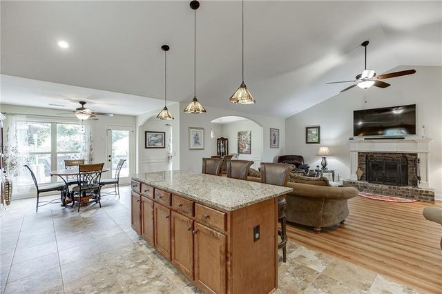 810 Brandon Drive, Winder, GA 30680