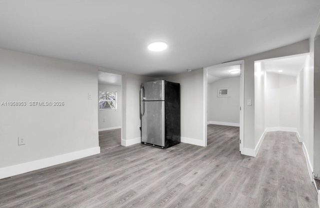 914 NW 80th St 1, Miami, FL 33150