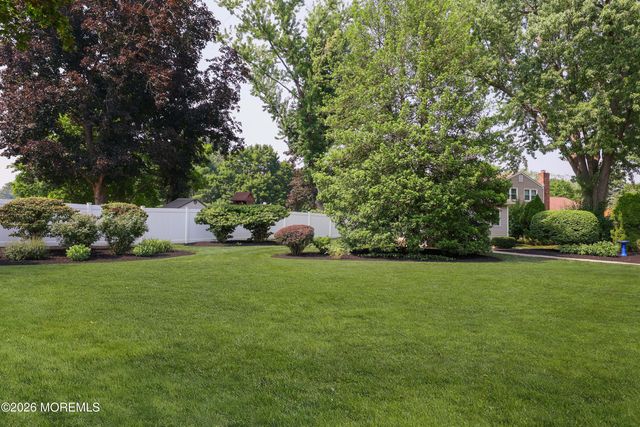 124 Princess Anne Drive, Freehold, NJ 07728