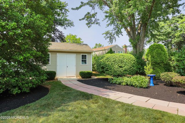 124 Princess Anne Drive, Freehold, NJ 07728