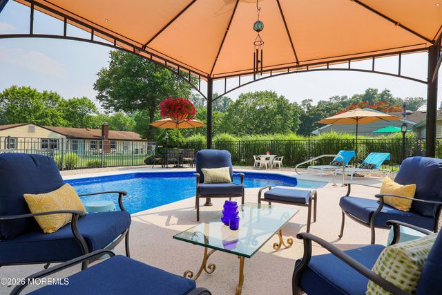 124 Princess Anne Drive, Freehold, NJ 07728