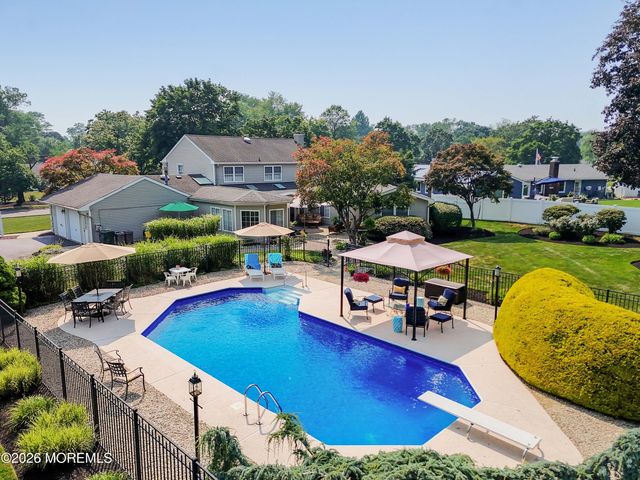 124 Princess Anne Drive, Freehold, NJ 07728
