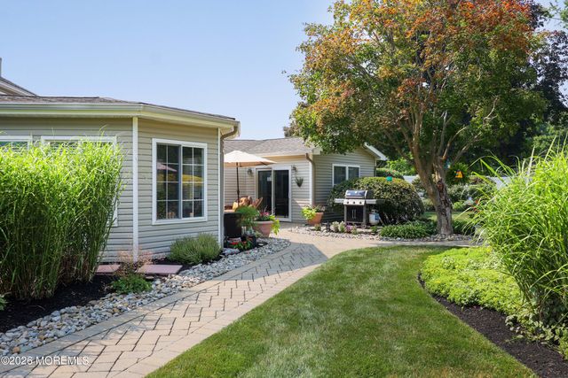 124 Princess Anne Drive, Freehold, NJ 07728
