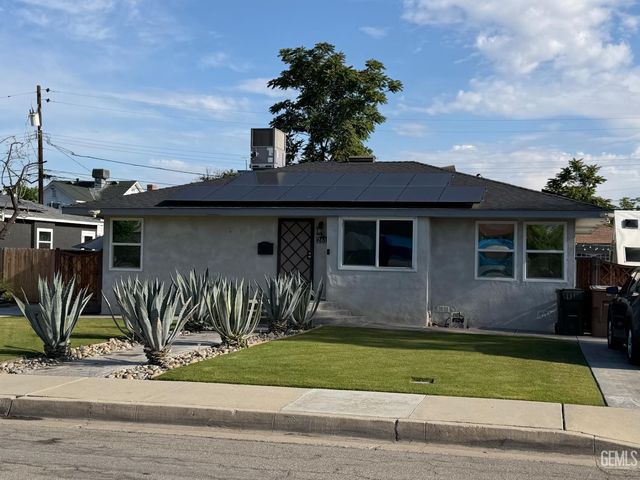 2616 Cherry Street, Bakersfield, CA 93304
