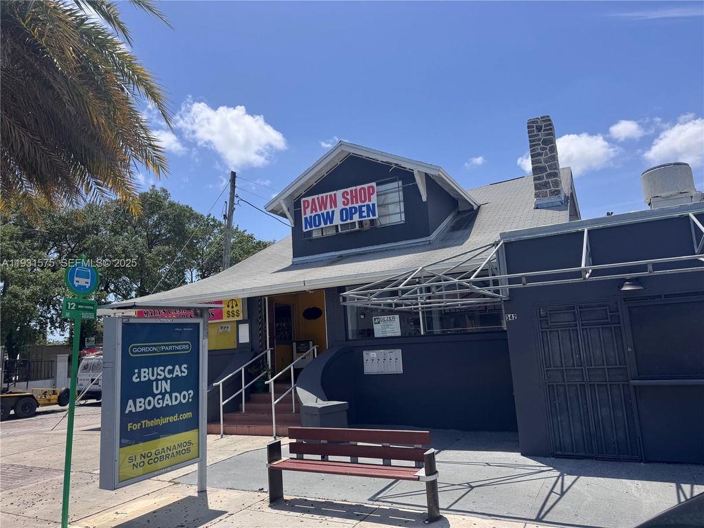 Image 1 of property listing at 542 SW 12th Ave, Miami, FL 33130