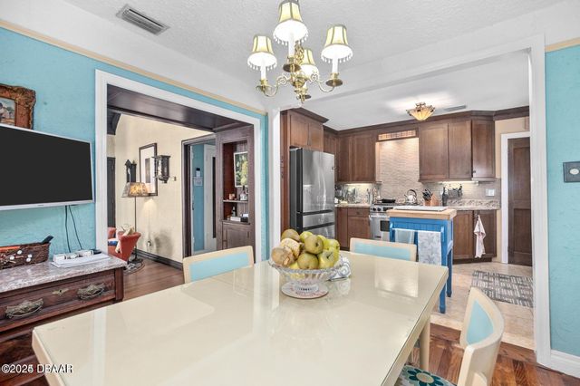 330 Bostwick Avenue, Daytona Beach, FL 32118