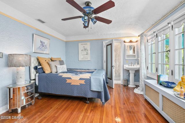 330 Bostwick Avenue, Daytona Beach, FL 32118