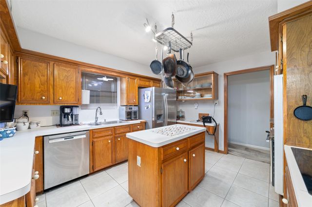12414 Windy Wisp Lane, Houston, TX 77071