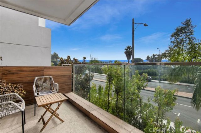 3920 E Coast Highway, Corona Del Mar, CA 92625