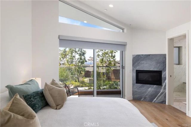3920 E Coast Highway, Corona Del Mar, CA 92625