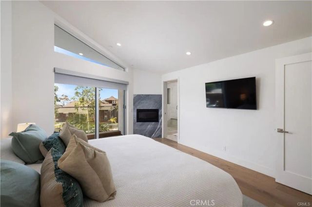 3920 E Coast Highway, Corona Del Mar, CA 92625