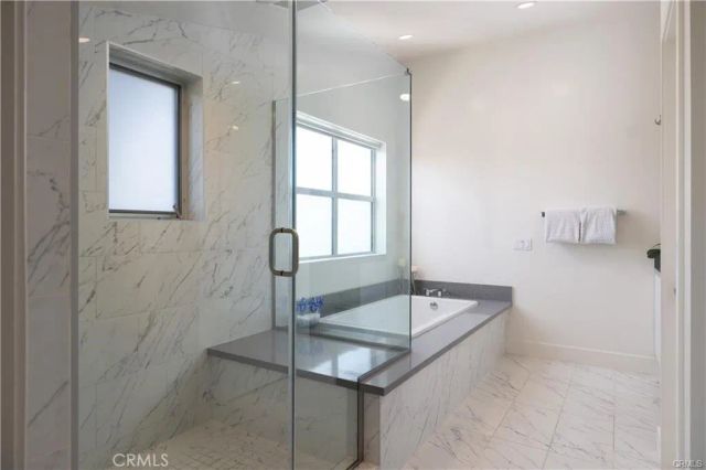 3920 E Coast Highway, Corona Del Mar, CA 92625