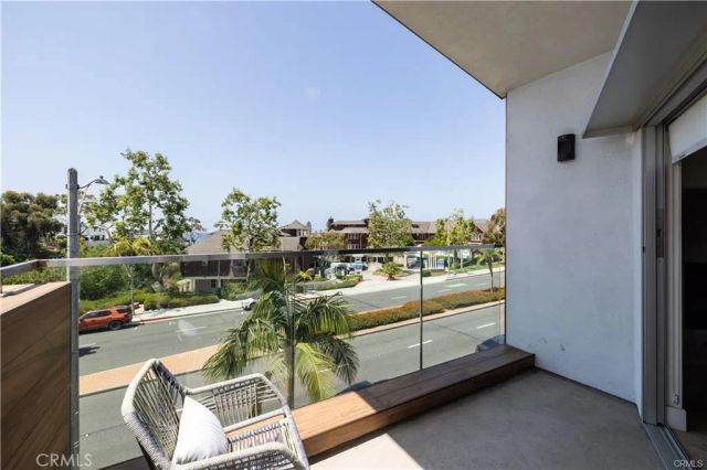 3920 E Coast Highway, Corona Del Mar, CA 92625