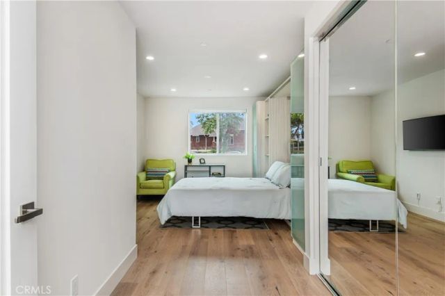 3920 E Coast Highway, Corona Del Mar, CA 92625