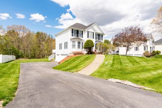 20 Ezra's Way, Dover, NH 03820