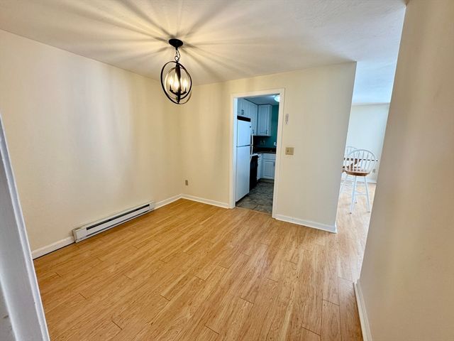 775 West Main St 5, Barnstable, MA 02601