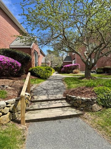 775 West Main St 5, Barnstable, MA 02601