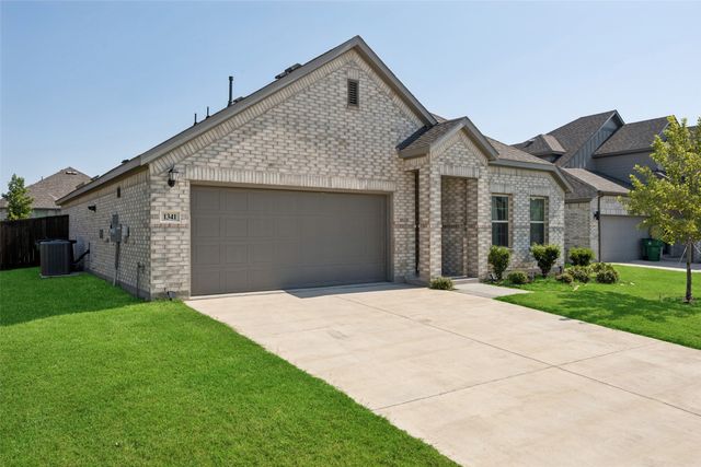 1341 Fox Glen Trail, Crowley, TX 76036