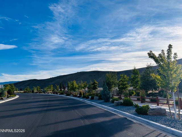 18673 Ginny Creek Court, Reno, NV 89508