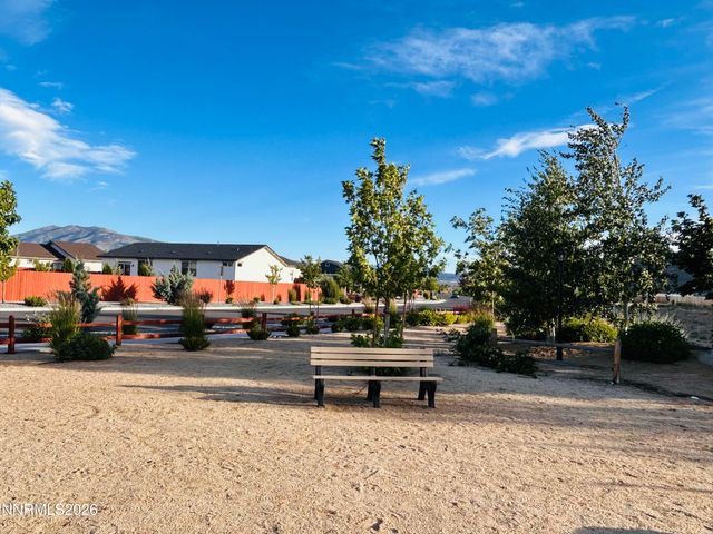 18673 Ginny Creek Court, Reno, NV 89508