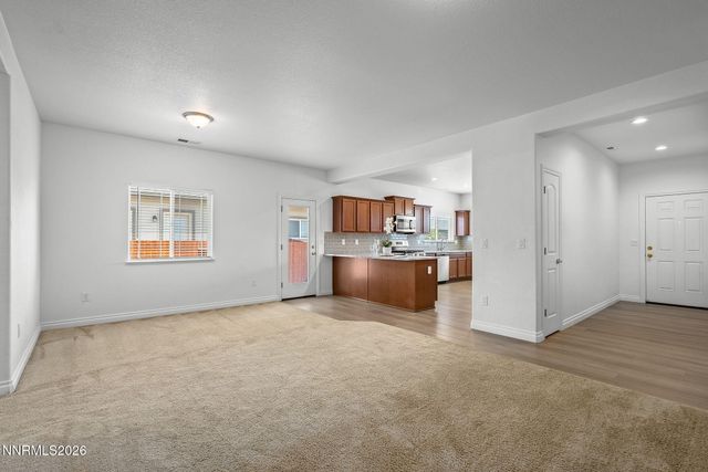 18673 Ginny Creek Court, Reno, NV 89508