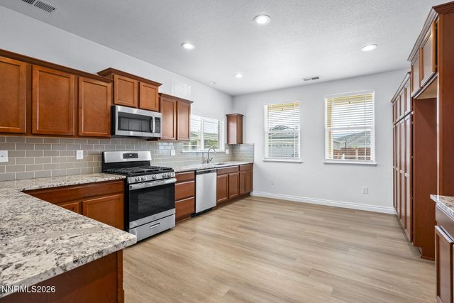 18673 Ginny Creek Court, Reno, NV 89508
