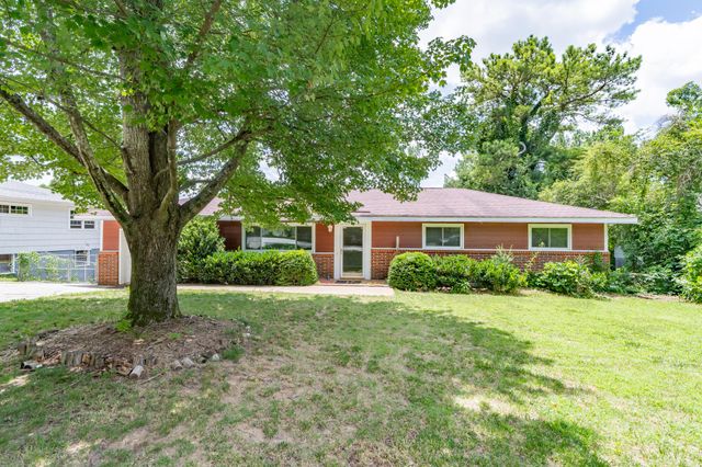 3914 Forest Highland Drive, Chattanooga, TN 37415