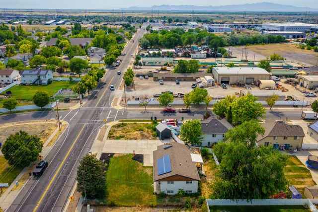 1440 W 1500 S, Woods Cross, UT 84087