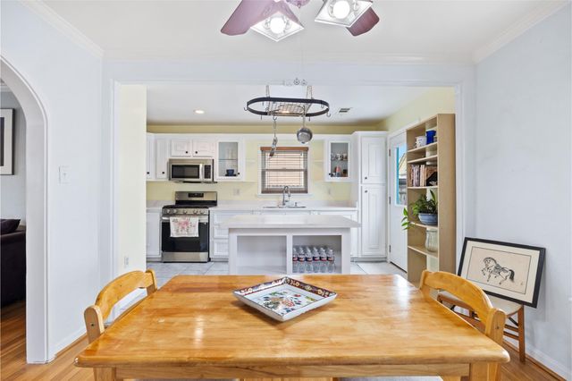 7559 Erath Street, Houston, TX 77023