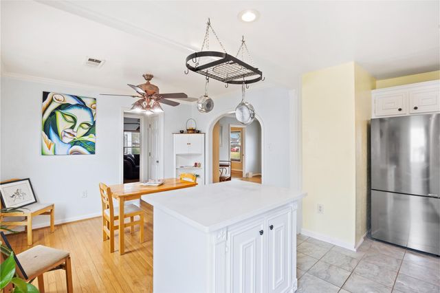 7559 Erath Street, Houston, TX 77023