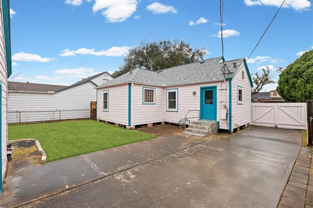 7559 Erath Street, Houston, TX 77023