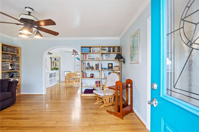 7559 Erath Street, Houston, TX 77023