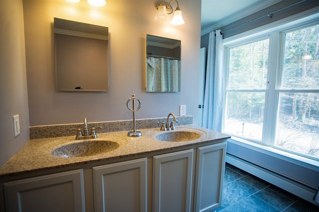 517 Stage Road, Richmond, VT 05477