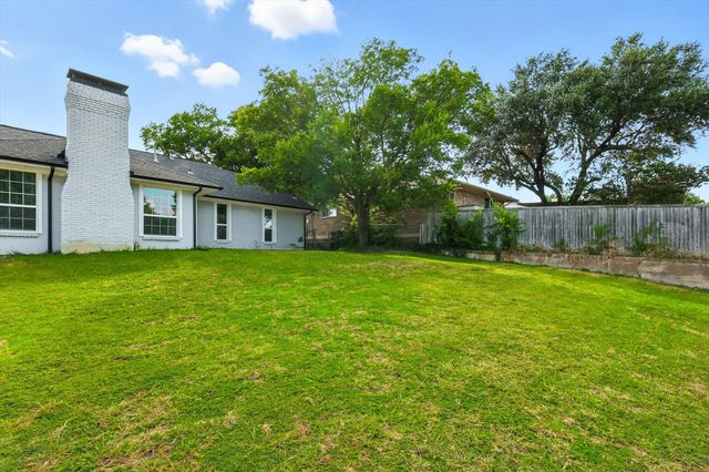 2013 W Shore Drive, Garland, TX 75043